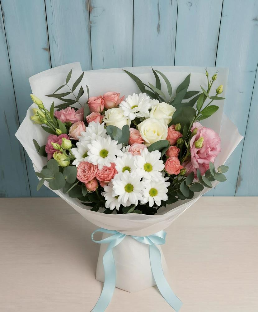 Букет цветов из: Розы, Лизиантусы и Хризантемы в Старотеряево