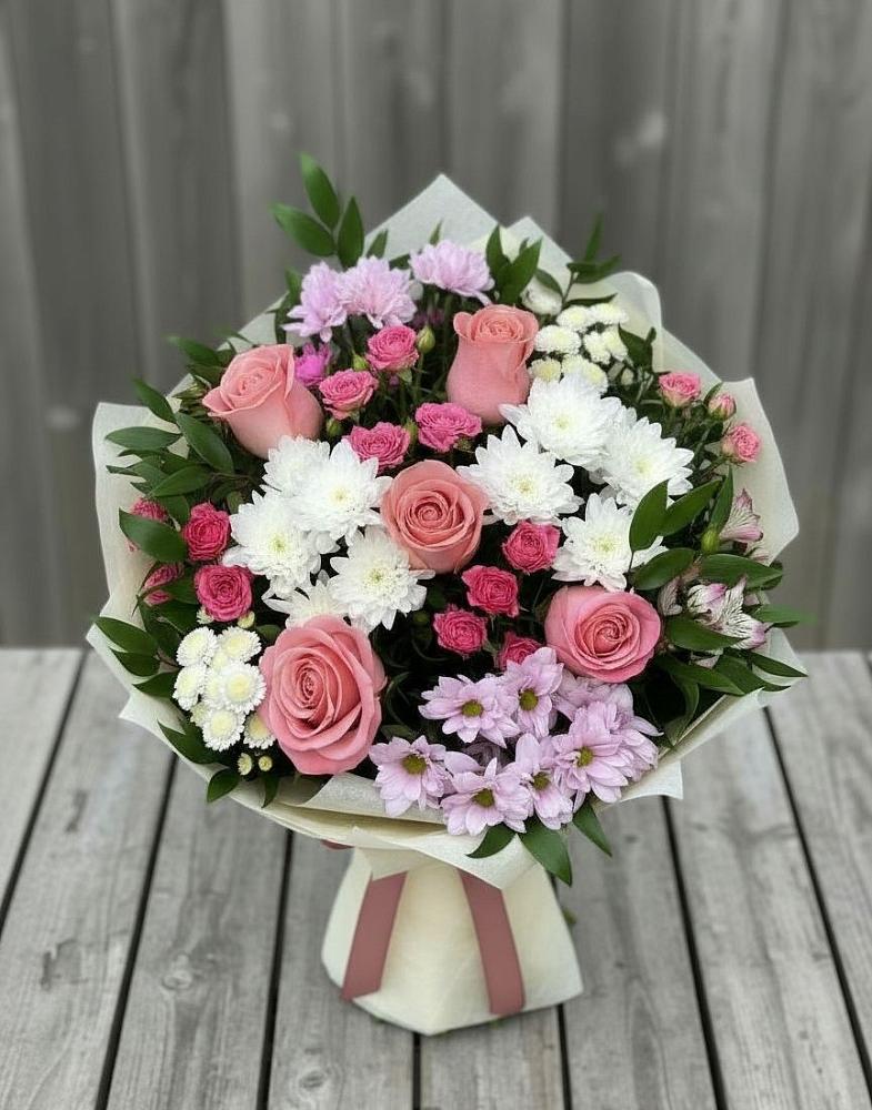 Букет цветов из: Альстромерии, Гвоздики, Розы и Хризантемы в Старотеряево