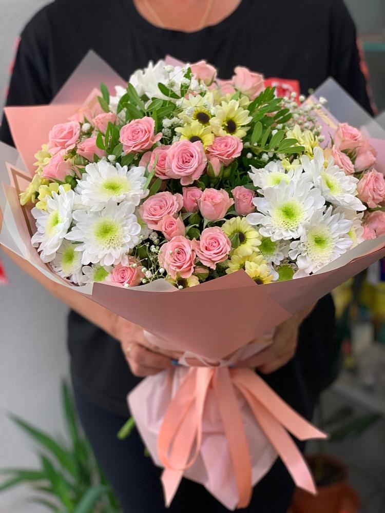 Букет цветов из: Розы и Хризантемы в Старотеряево