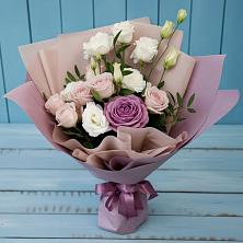 Букет цветов из:  Розы и Лизиантусы в Старотеряево