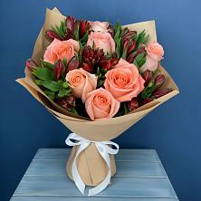 Букет цветов из:  Розы и Альстромерии в Старотеряево
