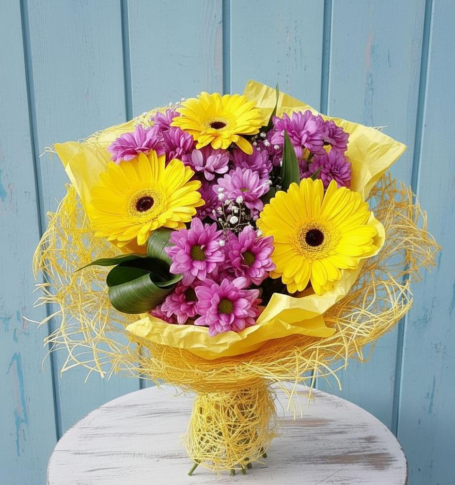 Букет цветов из: Хризантемы и Герберы в Старотеряево