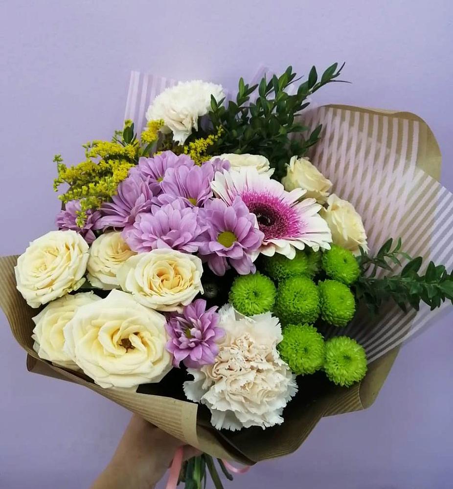 Букет цветов из: Хризантемы, Розы, Гвоздики и Герберы в Старотеряево