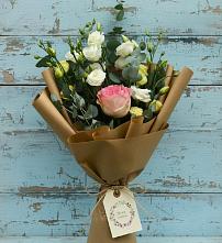 Букет цветов из:  Розы и Лизиантусы в Старотеряево