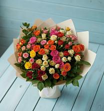 Букет Микс из разноцветных кустовых роз в Старотеряево