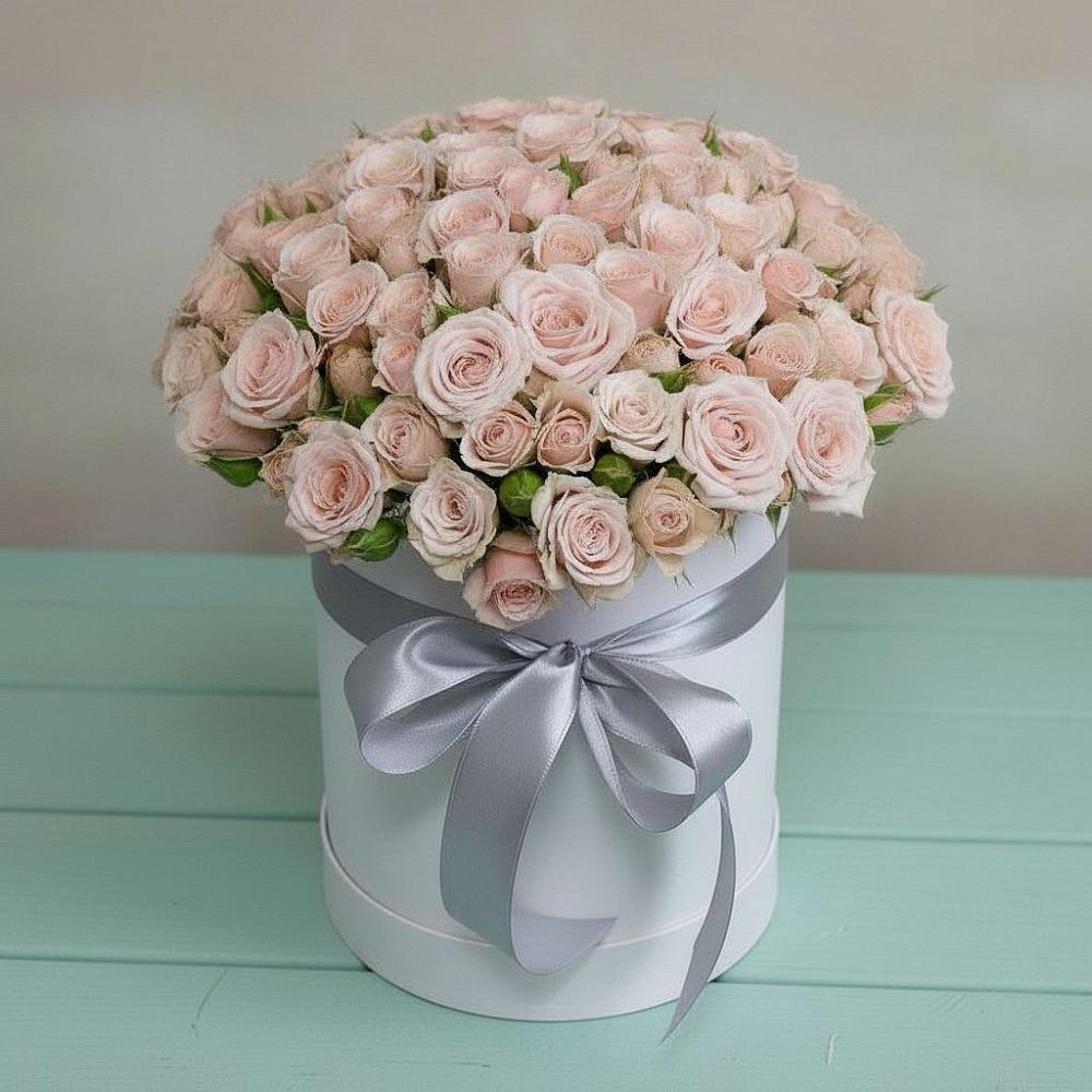 Цветочная композиция из Розы в шляпной коробке в Старотеряево