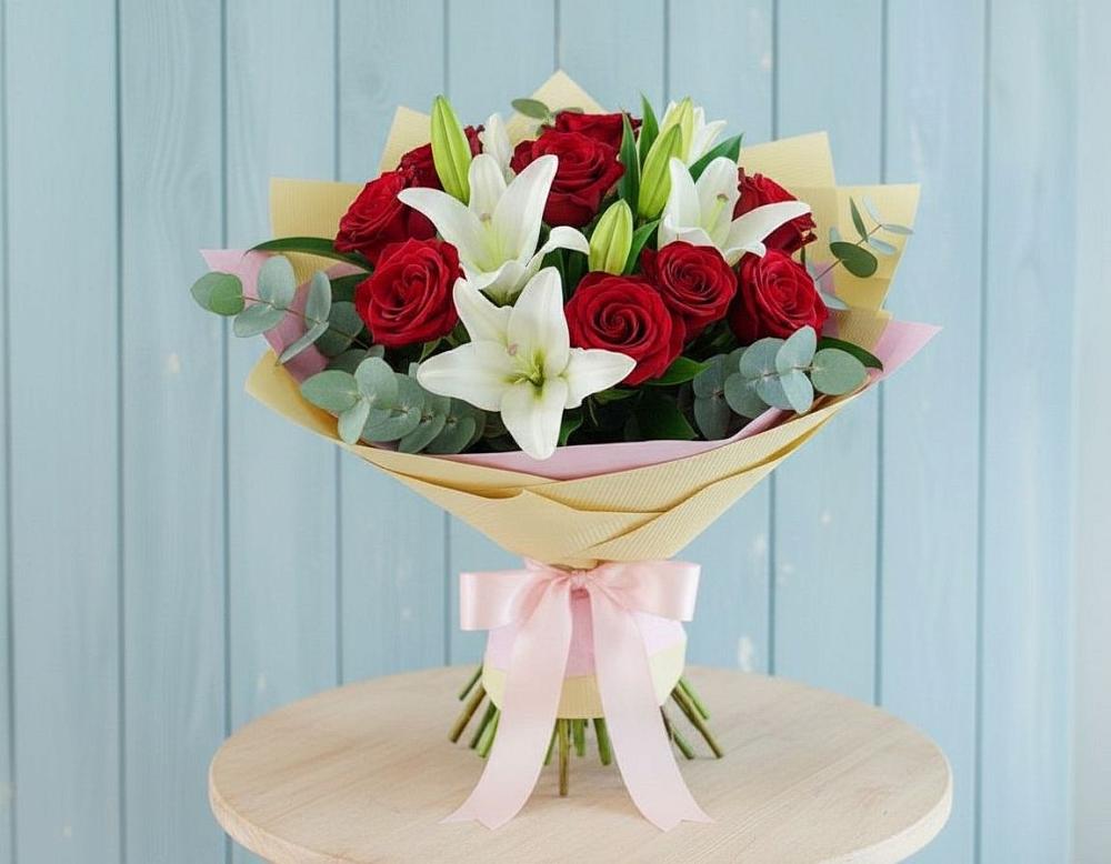 Букет цветов из: Лилии и Розы в Старотеряево