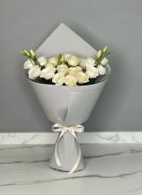 Букет цветов из:  Розы и Лизиантусы #REPLACE_PRED# Старотеряево